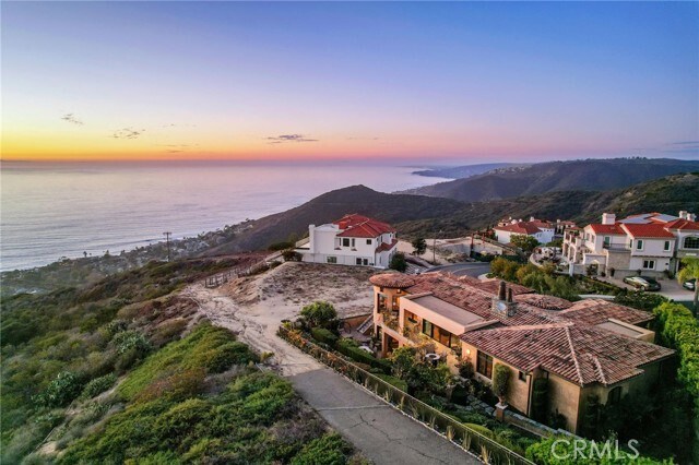 Building Photo - 20 Le Conte