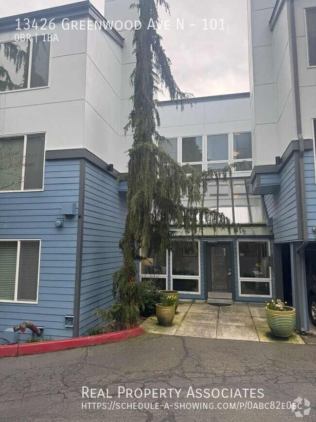Building Photo - 13426 Greenwood Ave N