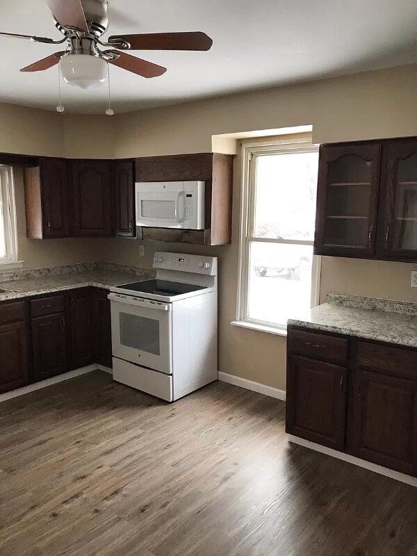 Building Photo - 265 Wyandotte St