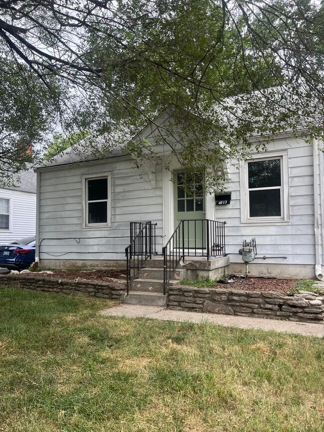 Primary Photo - Beautiful 3 bedroom house in Louisville!