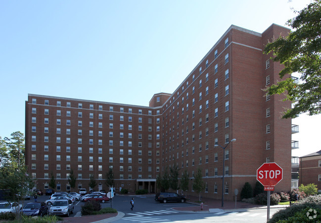 Primary Photo - UNC-CH Morrison Residence Hall