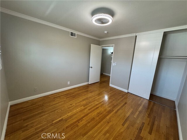 Building Photo - 4037 S Ellesford Ave