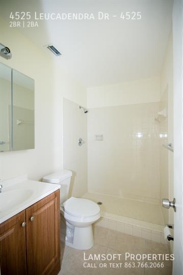 Building Photo - 4525 Leucadendra Dr