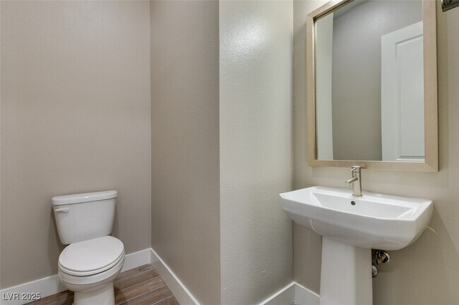 Building Photo - 4152 Yucca Bloom St