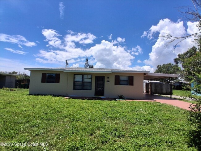 Building Photo - 303 Princeton Ave