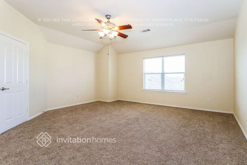 Building Photo - 9217 Askew St