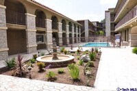 Building Photo - 3220 Altura Ave