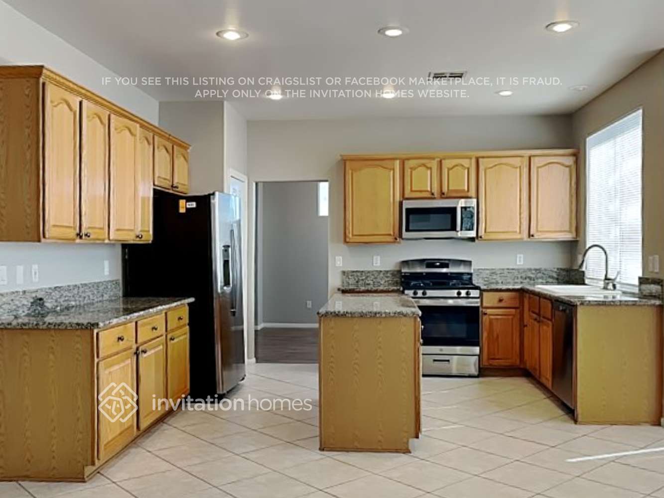 Building Photo - 9709 Maywood Ct