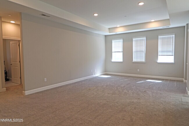 Building Photo - 1860 Sea Horse Rd