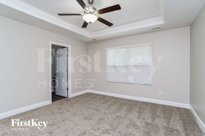 Building Photo - 9525 Blue Knoll Ct