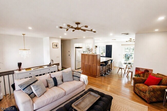 Building Photo - 508 Terrace Dr