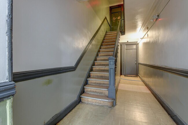 Building Photo - 200 Nunda Ave