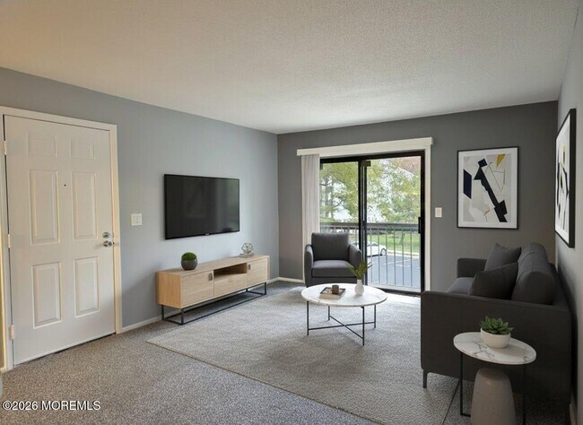 Building Photo - 447 Danbury Ln