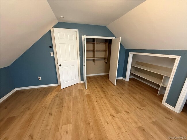 Building Photo - 65 Morning Glory Rd