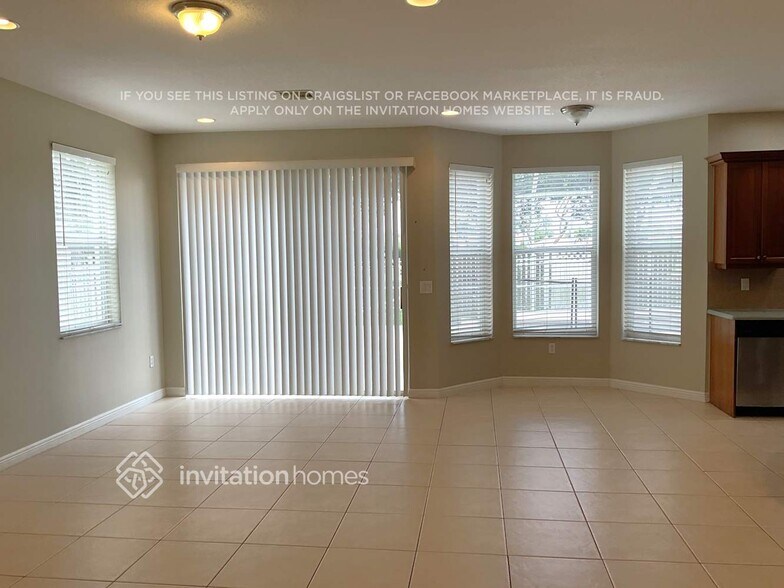 Building Photo - 2515 Glendale Dr