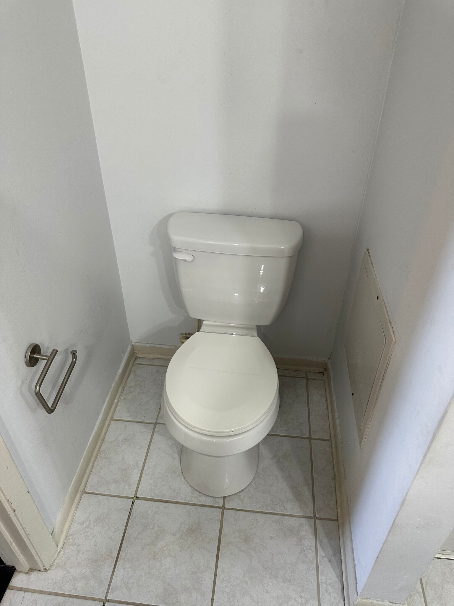 Upstairs Bathroom Toilet - 540 S Flannery Rd