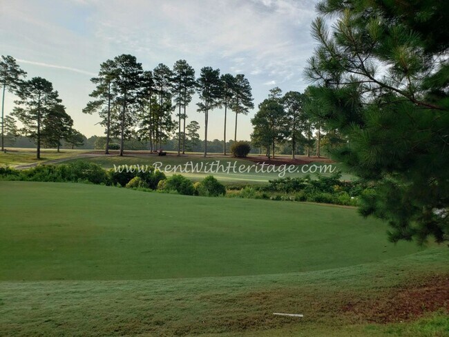 Building Photo - Gorgeous Brick Home with Golf Course / Lake View in Popular Mirror Lake Golf/ Swim / Tennis Subdi...