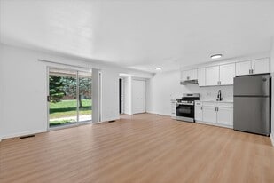 Open Floor plan - Shelby Meadows Apartments