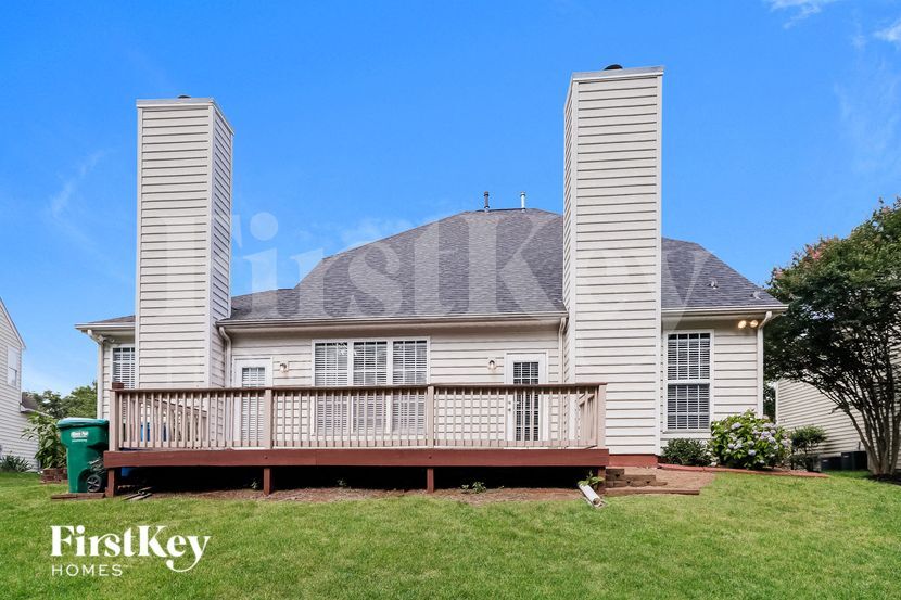 Building Photo - 5786 Crimson Oak Ct