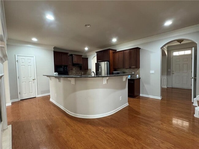 Building Photo - 10905 Brunson Dr