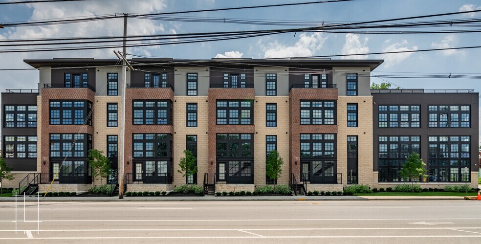 Building Photo - EJ Thomas Apartments