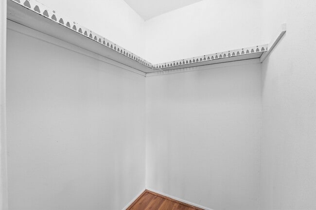 Building Photo - 12447 Sharpview Dr