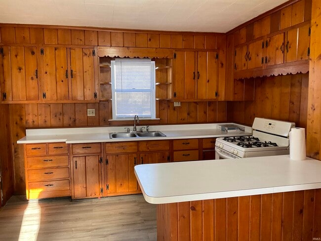 Building Photo - 2206 Brown St