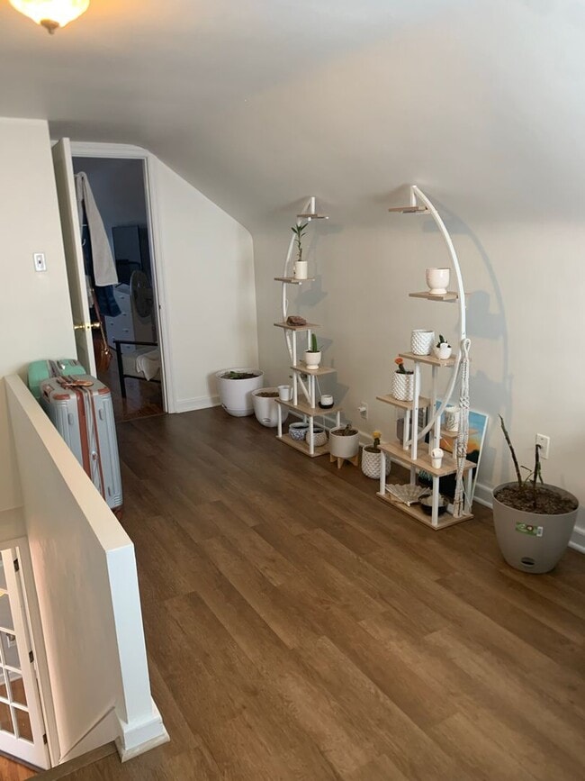 Building Photo - DALLASTOWN SCHOOLS