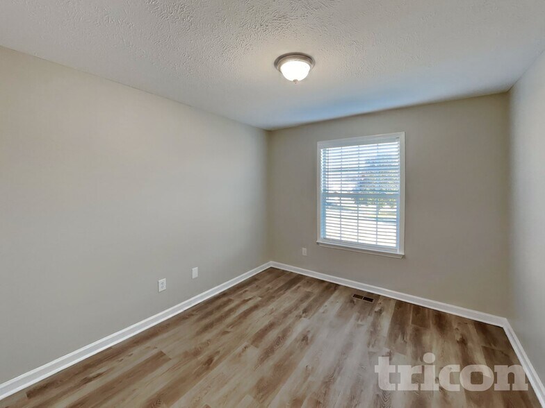 Building Photo - 531 Winning Dr