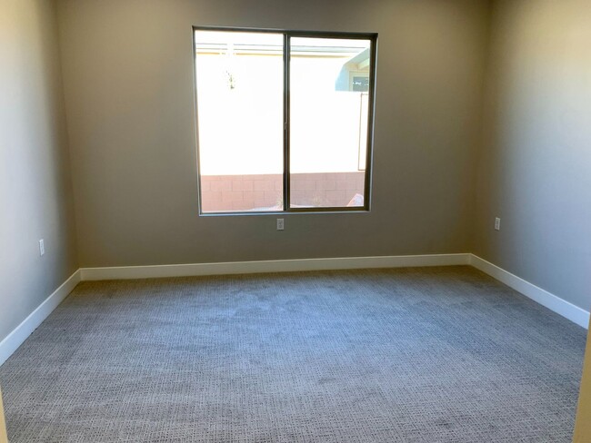 Building Photo - Brand New Two-Bedroom in Sun River 55+ Com...