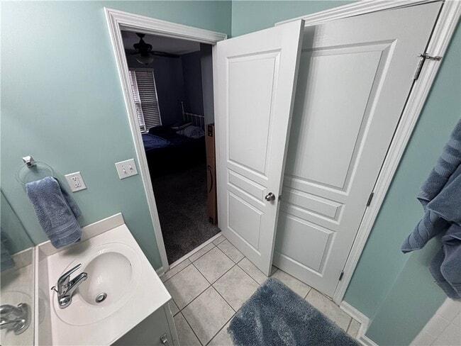 Building Photo - 833 Old Greenville Hwy