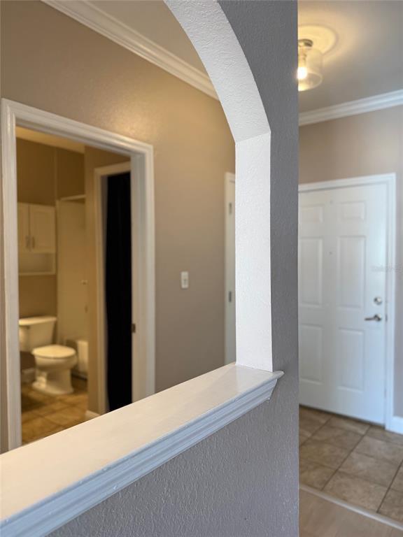 Building Photo - 5000 Culbreath Key Way