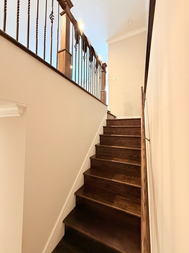 Building Photo - 3646 N Fremont St