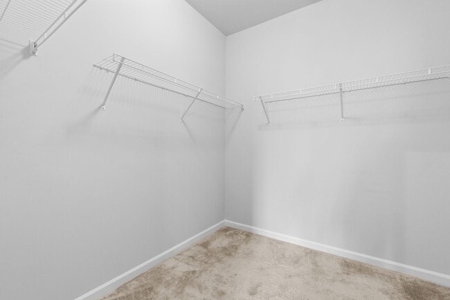 Building Photo - Griffin 3 bed/2 bath Home in Senior Community! 1/2 off Second Month Rent!