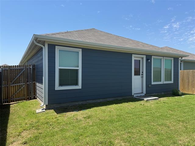 Building Photo - 6533 Middlebury Dr