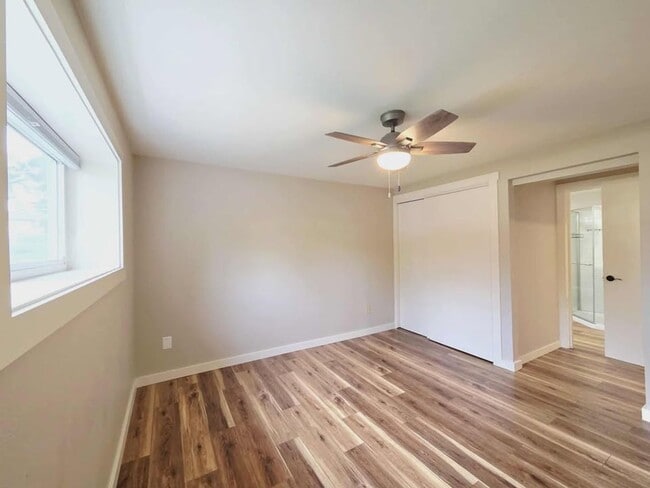 Building Photo - 3BR Duplex That Lives Like a Home | Huge Driveway + Private Yard + Deck