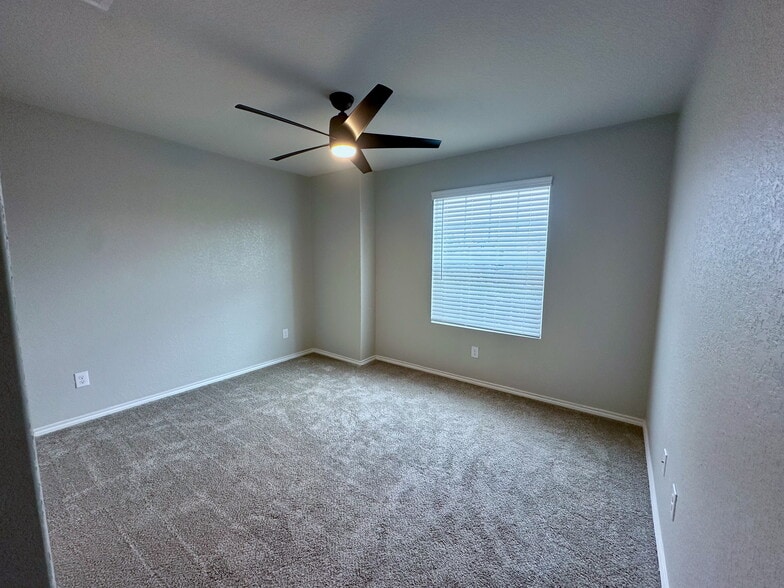 Building Photo - 31681 Nimbus Dr