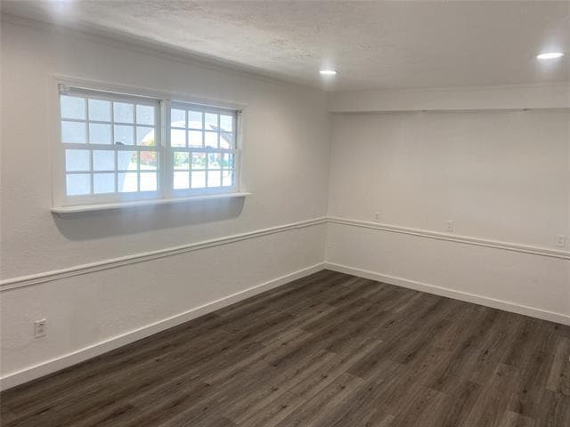 Building Photo - 821 Arrowhead Dr