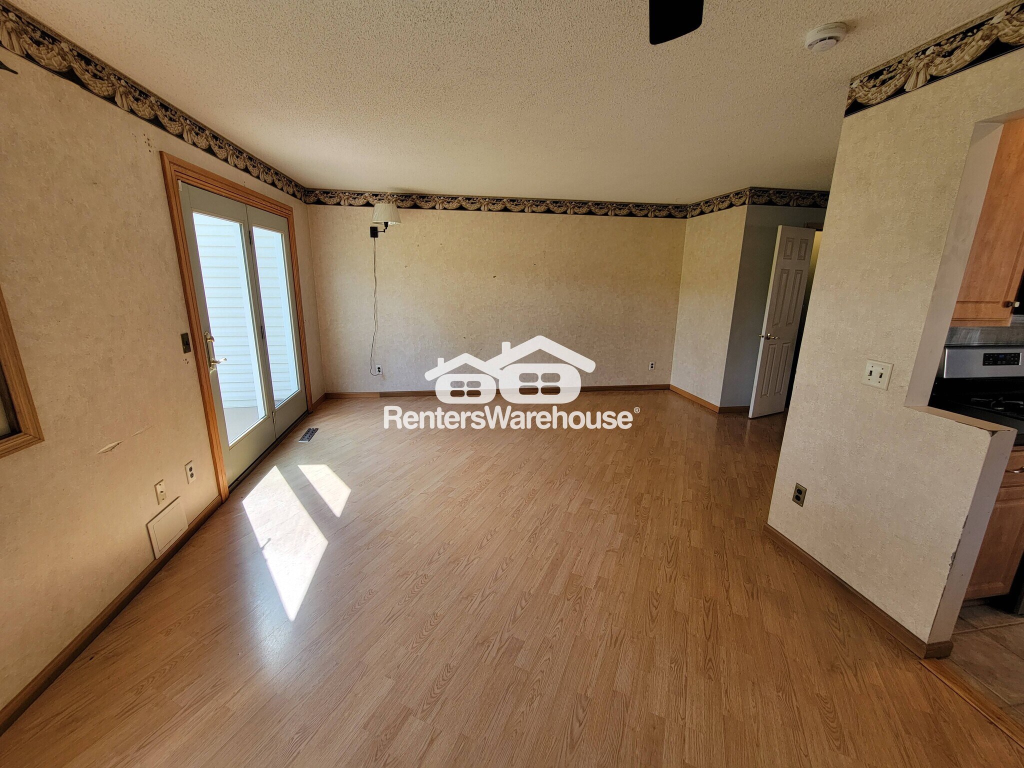 Building Photo - 1331 67th Ln N