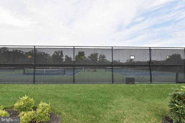 Building Photo - 20560 Charlotte Blvd