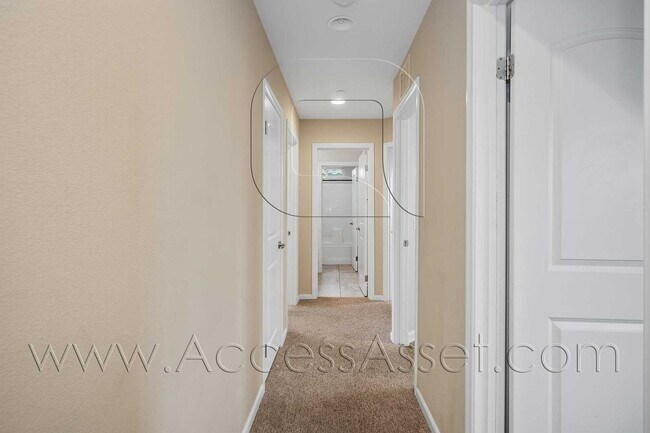 Building Photo - Say Hello to Your New Canyon Hills Home! Amazing 4 Bed/4 Bath Home!