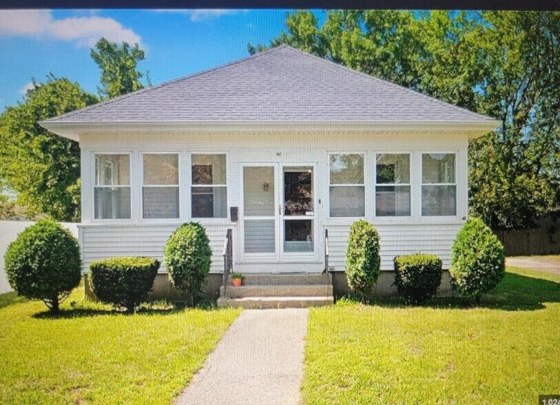 Building Photo - 30 Alabama Ave