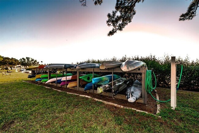 Building Photo - 2700 Bayshore Blvd