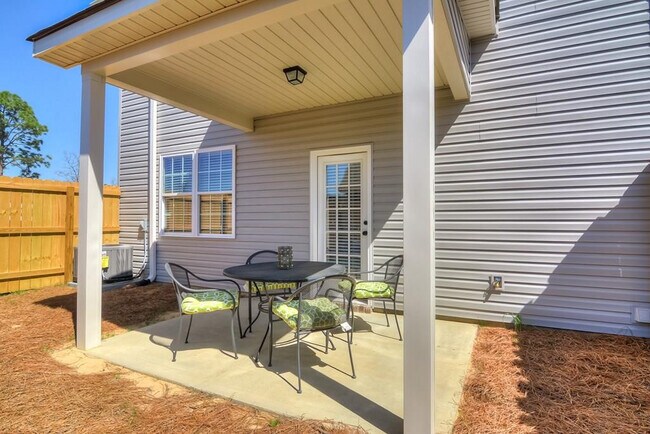 Building Photo - 115 Brow Tine Ct