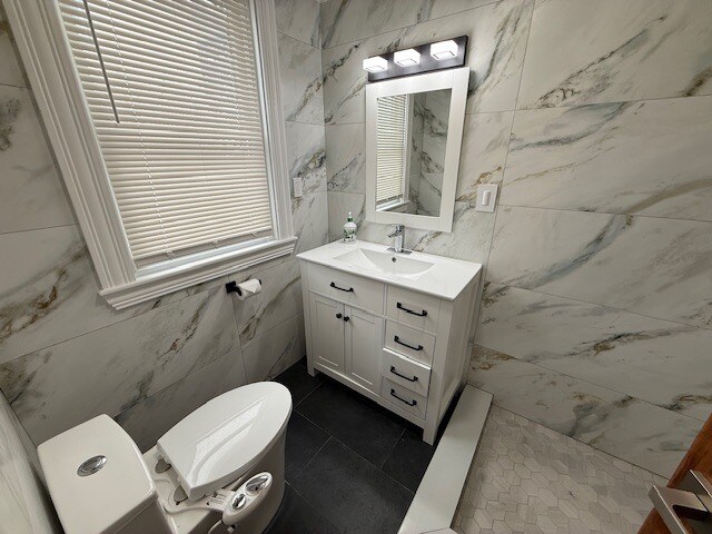 Building Photo - 56 Edgecliff Rd