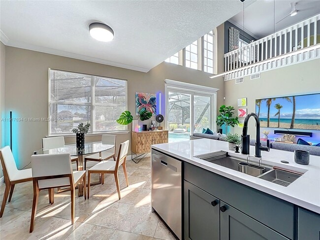 Building Photo - 13430 Meadow Bay Loop