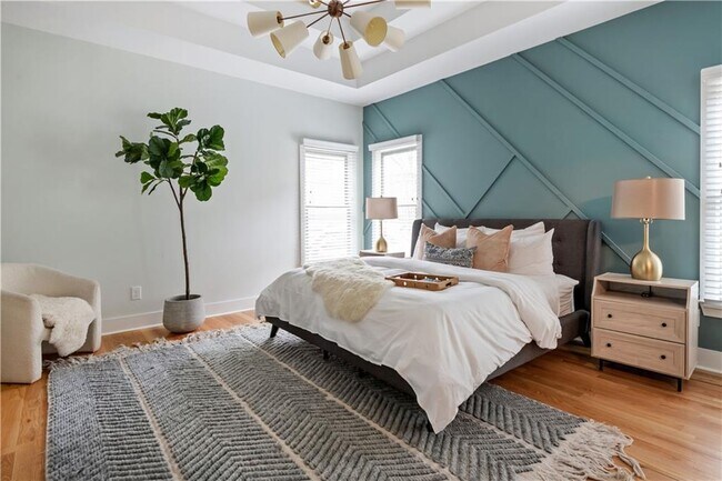 Building Photo - 1393 Glenwood Ave SE