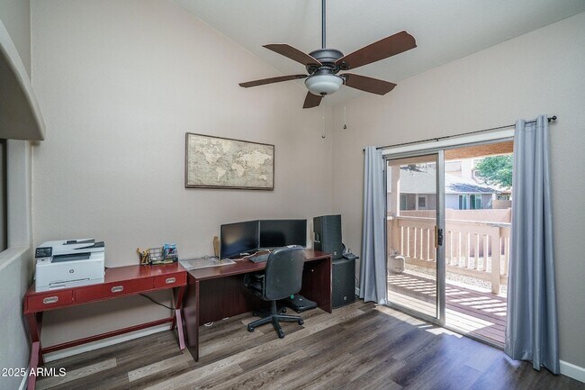 Building Photo - 6615 N 89th Ave