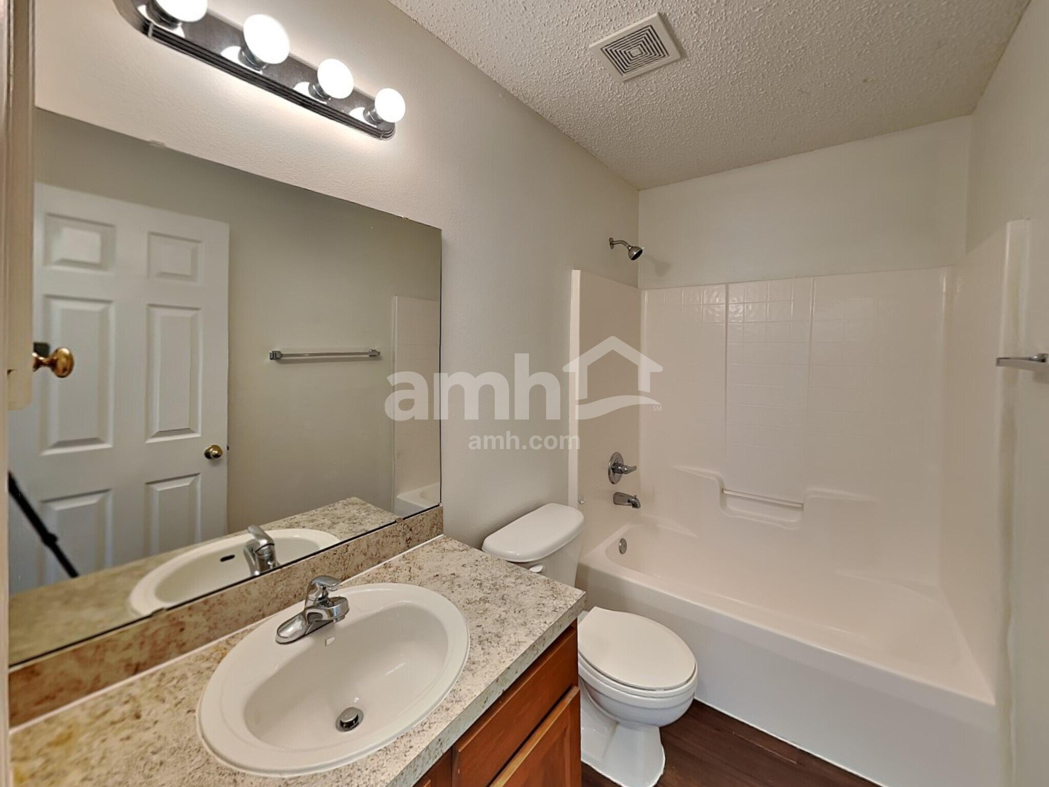 Building Photo - 7319 Bunker Ct