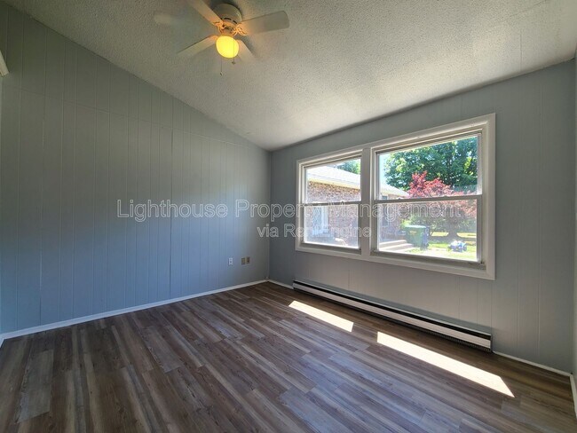 Building Photo - 7806 Stevensville-Baroda Rd